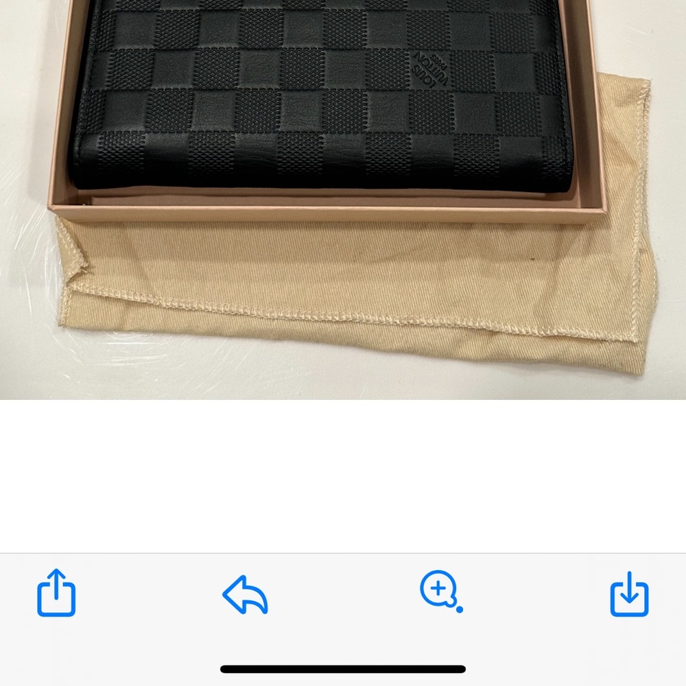Louis vuitton brazza wallet
